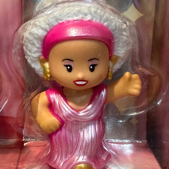 Fisher Price Little People RUPAUL Drag Race Special Edition Collector Figure Set - Picture 6 of 16